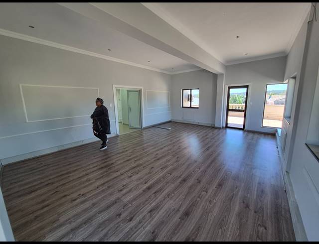 242M² OFFICE TO LET IN RIVONIA